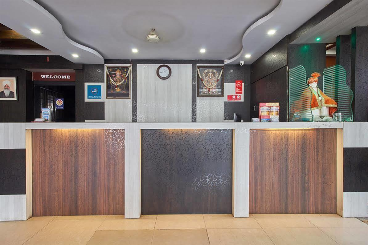 Hotel Sri Sai Krupa Гайдарабад Екстер'єр фото